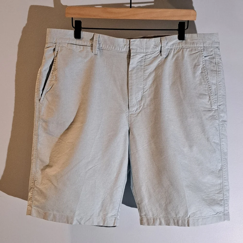 J. Crew Club men's 36×10.5 shorts.